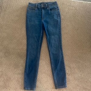 Calvin Klein skinny jeans size 26